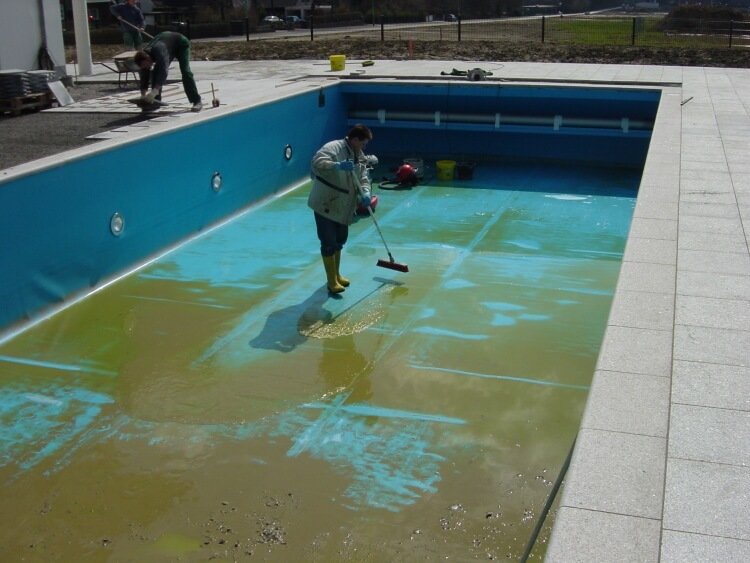 my pool water is green how do i clear it up